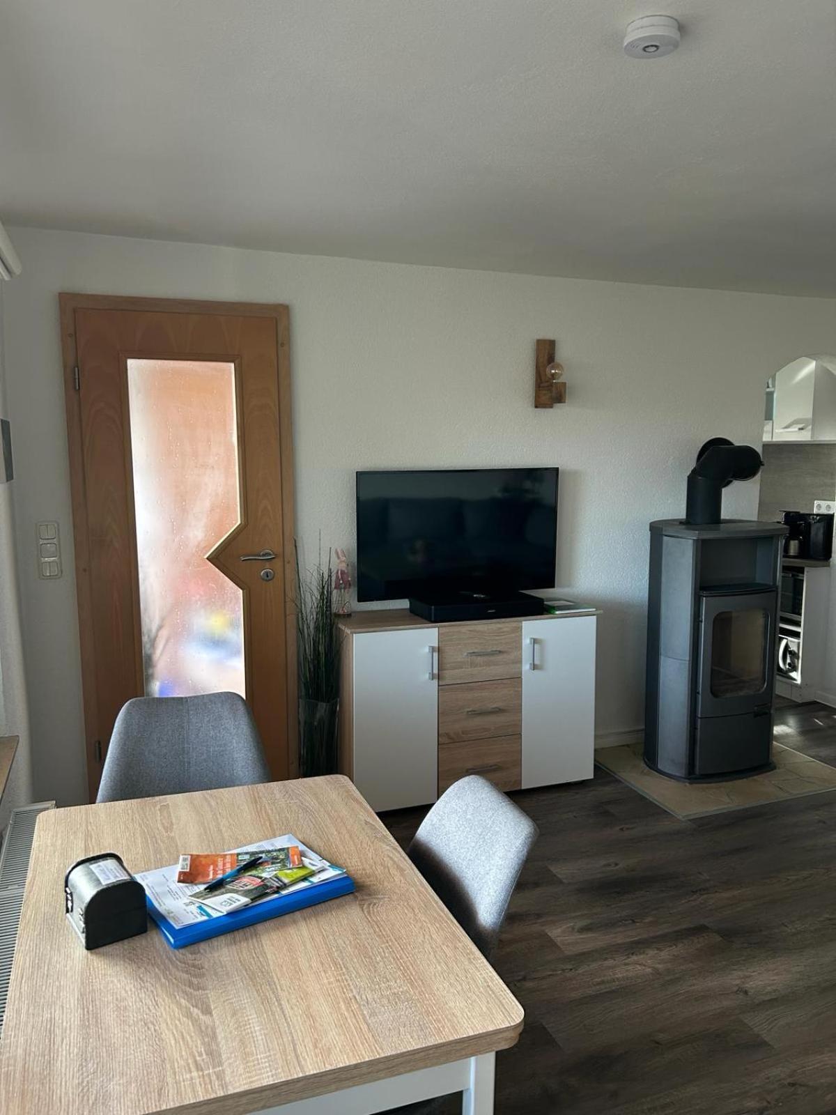 Bungalow Schwarzatalblick In Bad Blankenburg Ortsteil Boehlscheiben Экстерьер фото